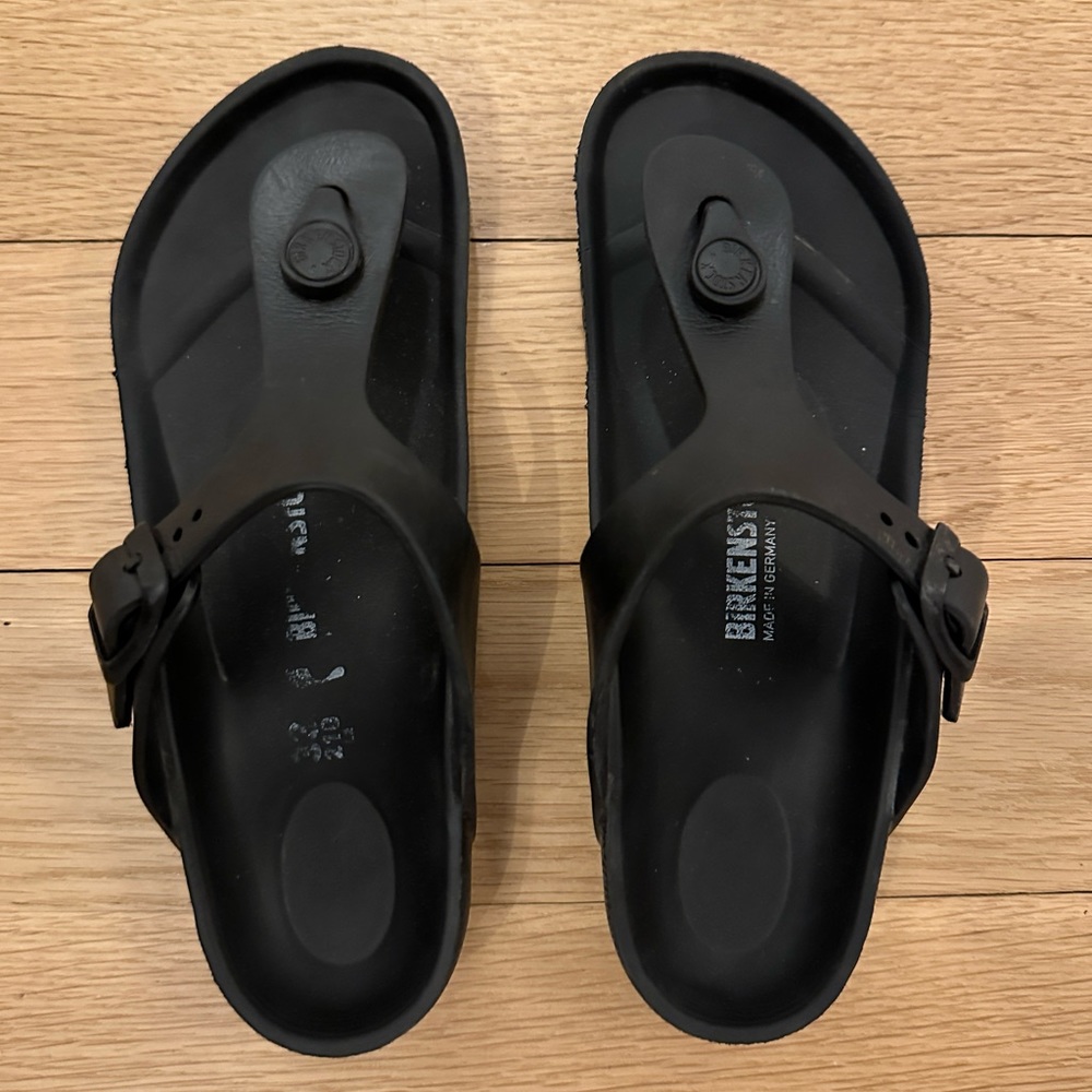 Birkenstock Gizeh Essentials Kids EVA in Black, Size 2-2.5